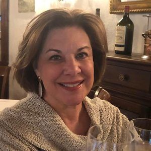 Meet your Posher, Claire